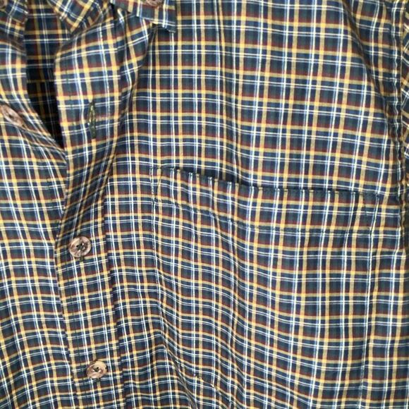 Men's Mountain Khakis Plaid‎ Button Up small - Picture 2 of 4
